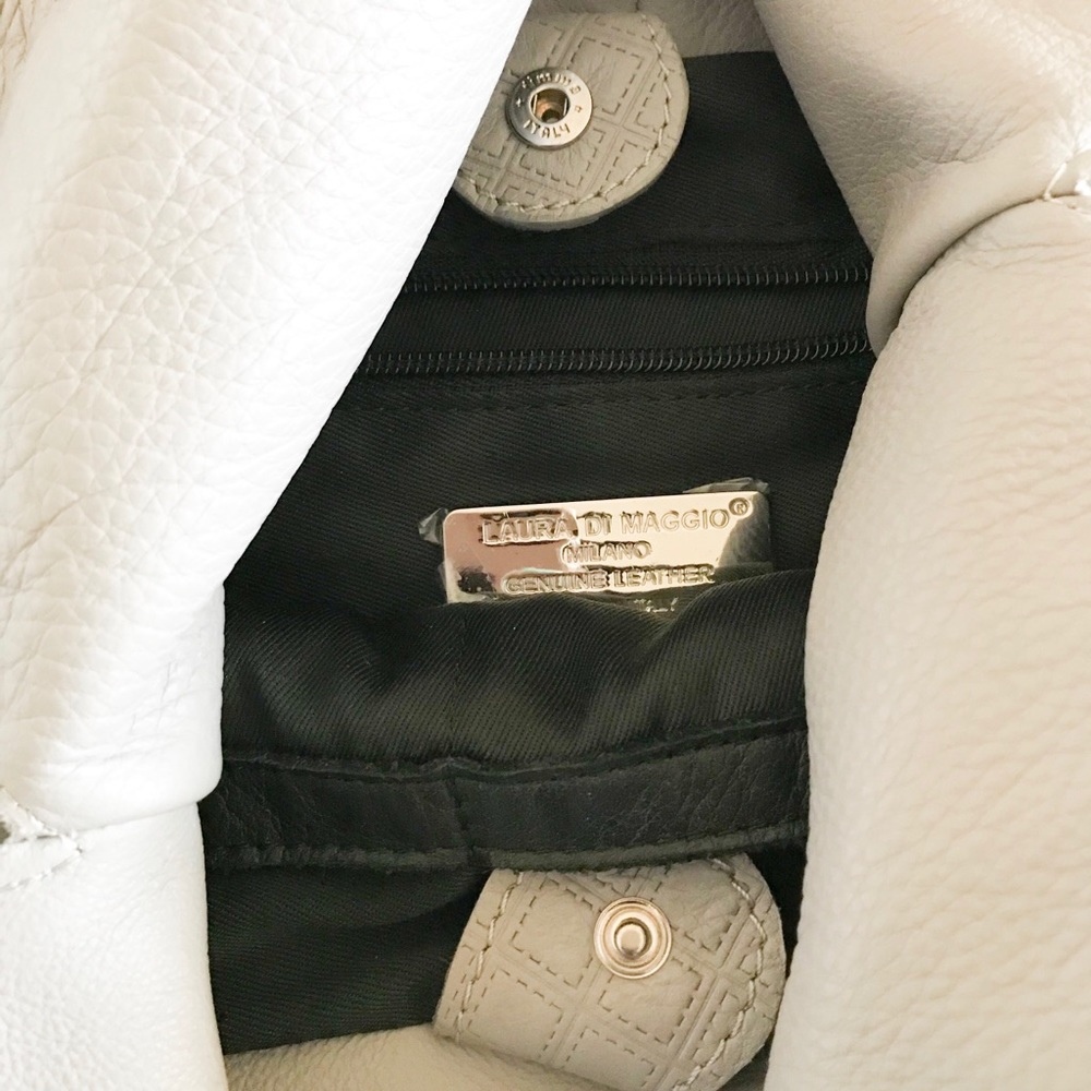Asymmetrical Grey Leather Purse - Picture 7 of 7